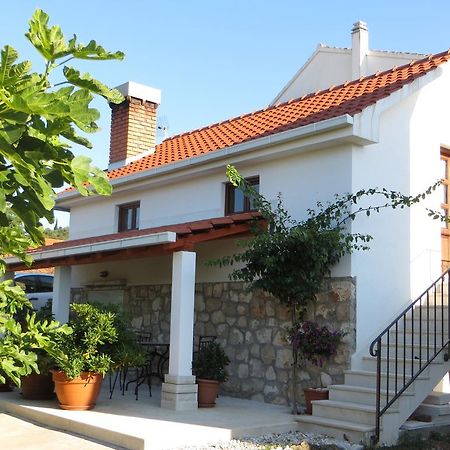 Holiday Home Artina 2 โลวิสเต ห้อง รูปภาพ