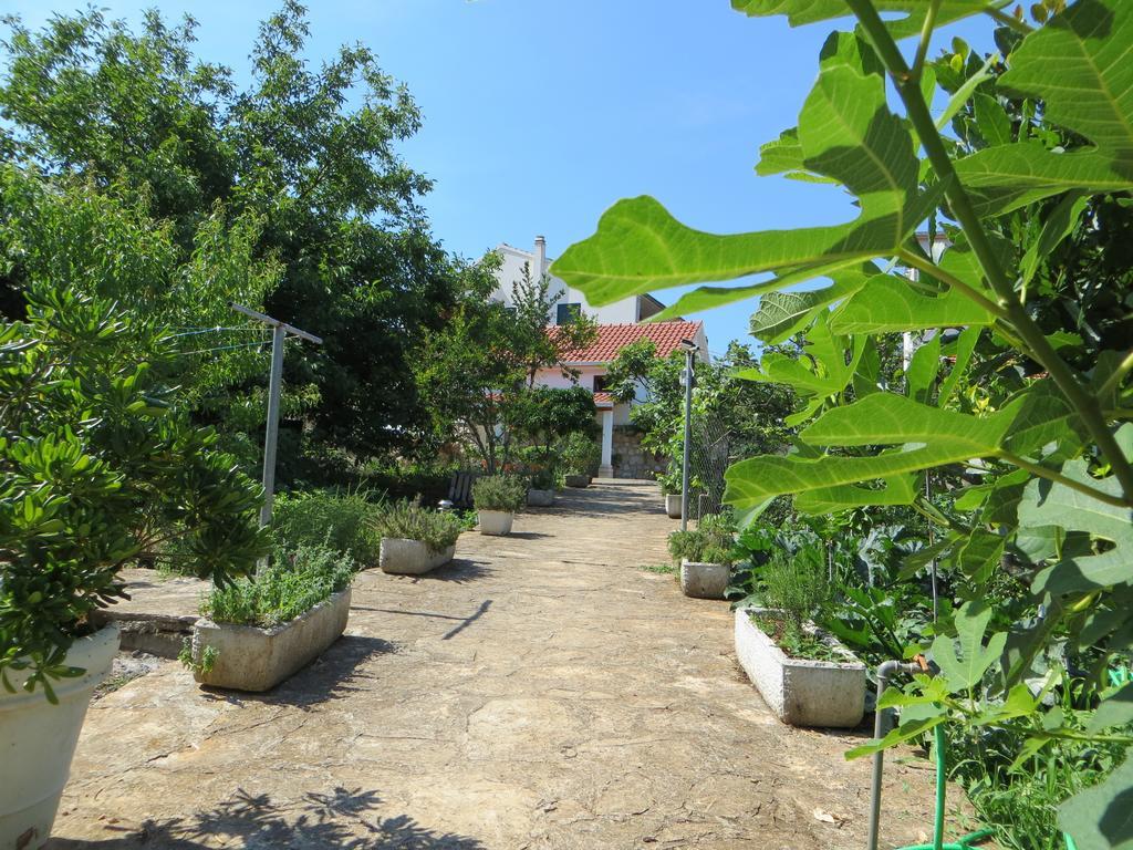 Holiday Home Artina 2 โลวิสเต ห้อง รูปภาพ